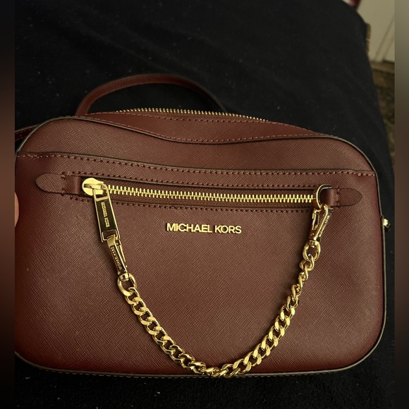 Michael Kors purse, authentic maroon with gold hardware ￼ - Picture 3 of 5